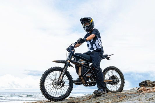A rider testing the GT73 Pro eBike Performance on a steep, rocky gravel trail to showcase off-road stability.