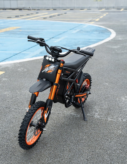 GT54 electric mini motorbike with 2000W motor for kids and adults, designed for high performance and off-road use