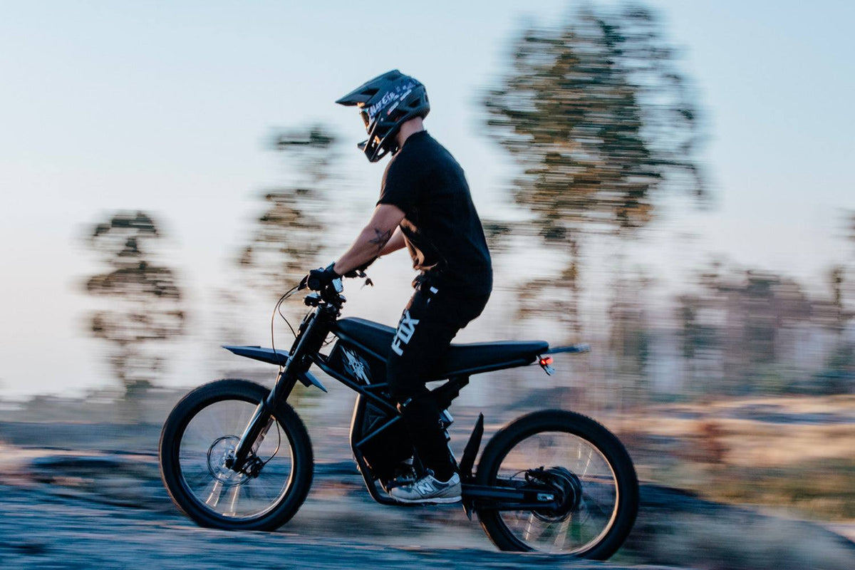 GT73 platform reference with rider and black off-road tyres
