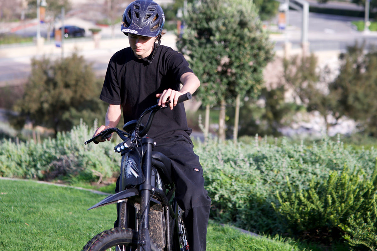 Riding'times GT73 platform reference showing long seat and off-road frame